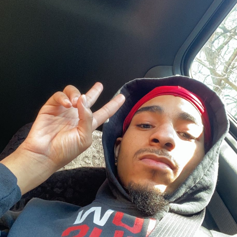 Meet your Posher, Ameer